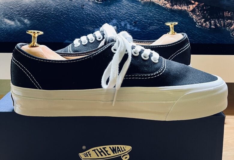 VANS PREMIUM オーセンティック 44